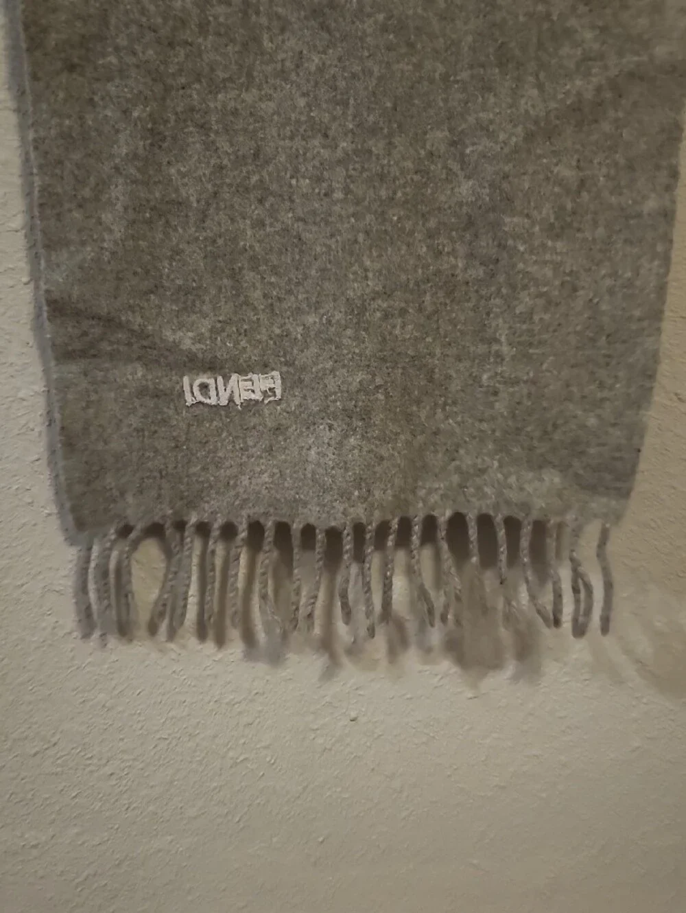Fendi Men's Gray Fringe Wool Scarf